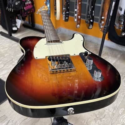 Fender Telecaster American Deluxe Electric guitar made in the USA – Sunburst – 2002 ... image 13