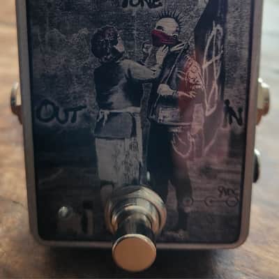 NEW! Hunter Pedals Punks Not Dead Suhr Riot Clone 2026 Canada image 12