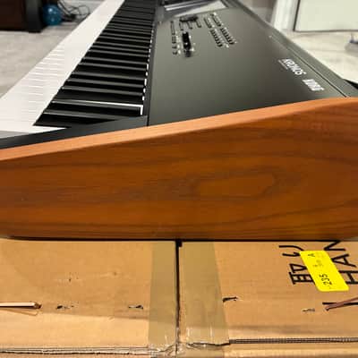 Korg KRONOS 2 73-Key Digital Synthesizer Workstation 2014 - Present - Black/Wood image 12