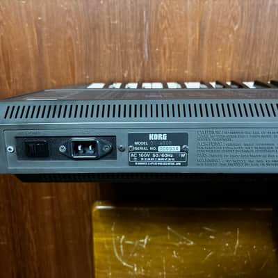 Korg DW-6000 Programmable Digital Waveform Synthesizer DWGS New battery! image 8