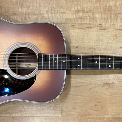 Martin Standard Series D-28 2023 Acoustic Guitars Satin Amberburst image 2