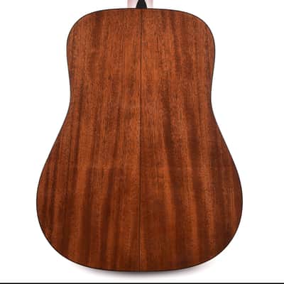 Martin Standard Series D-18 2016 - 2017 - Sunburst image 3