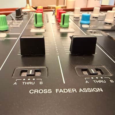 Pioneer DJM-2000NXS 4-channel Linkable DJ Mixer 2010s - Black image 7
