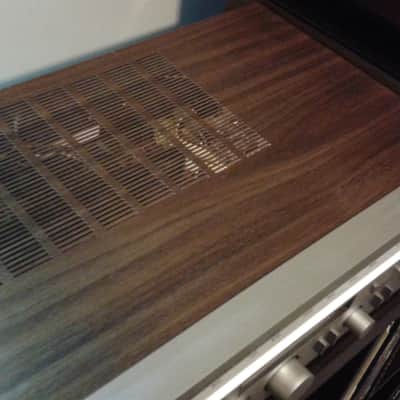 Akai Receiver AA-R30 1980"s silver image 11