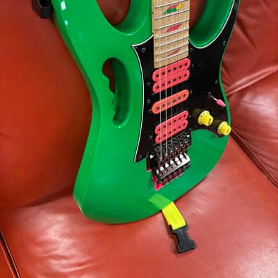 2017 Ibanez JEM777-LG Steve Vai 30th Anniversary Limited Edition with Pink Pickups Loch Ness Green image 2