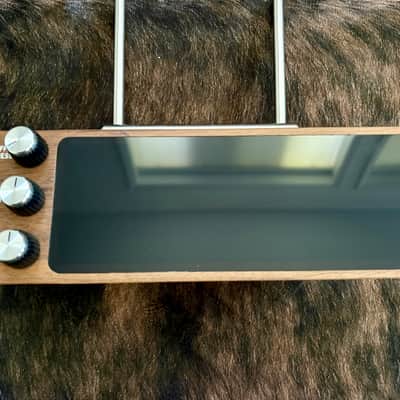 Petru Designs Now Playing Vinyl Record Stand Visualizer Walnut HIFI Stereo image 2