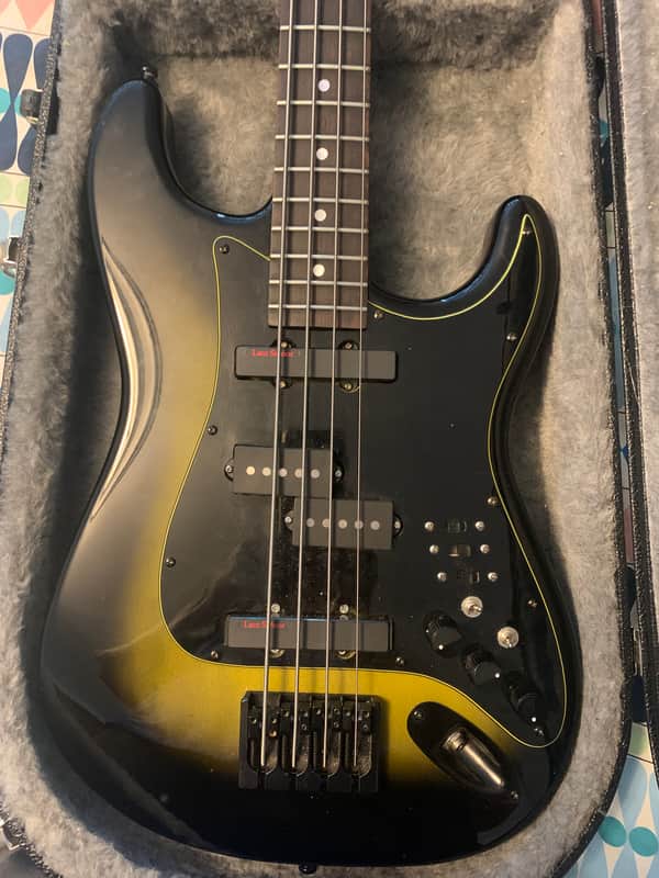 Landing L3 medium scale 3-Pickup BEAST 2015 Bumblebee Strat Bass image 1