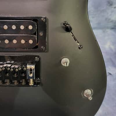 Laguna Short Scale Electric Guitar Project Body Pickups Tailpiece Bridge, Wiring Harness Switch Strap Buttons Back Plate Luthier Parts image 4
