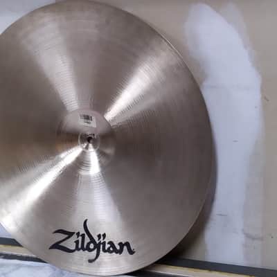 Zildjian 20" A Series Medium Ride Cymbal 1982 - 2012 - Traditional image 11