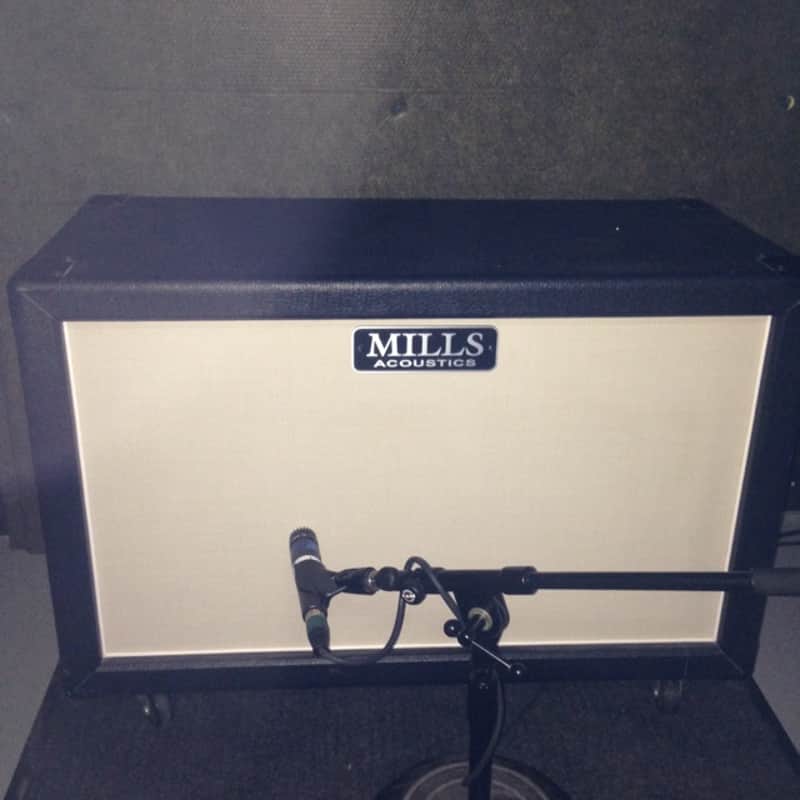 Mills Acoustics 2x12 closed back cab image 1