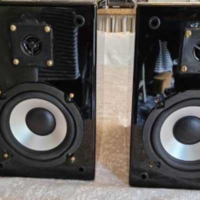 MCM Bookshelf two-way speakers w/dome tweeters 2000s - piano black image 2
