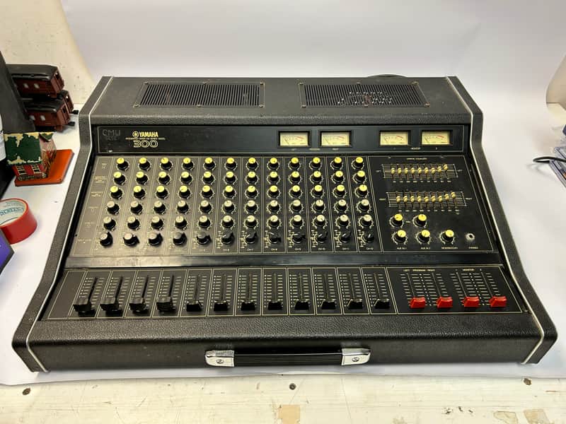 Yamaha  EM300 1980s Black image 1