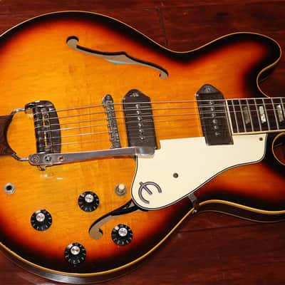 1967 Epiphone Casino image 3
