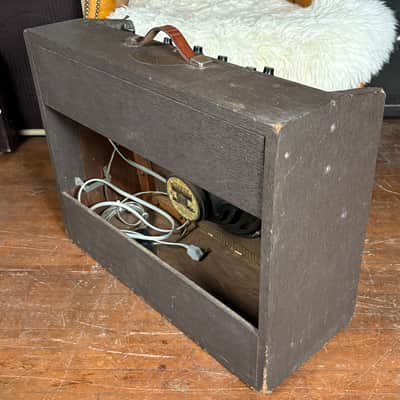 1964 Gibson GA40T Mariner Vintage 1x12 25 Watt Tube Combo Guitar Amplifier! image 4