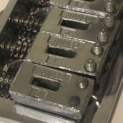 Vintage Fender 70s Tele Deluxe Bridge Thinline Hardtail Original 011032 Saddles 52.8mm String Spacing image 16