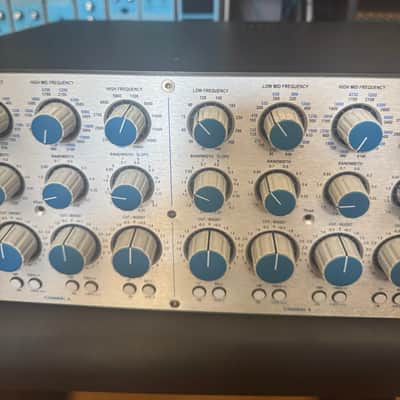 Buzz Audio REQ 2.2 with active low end image 4
