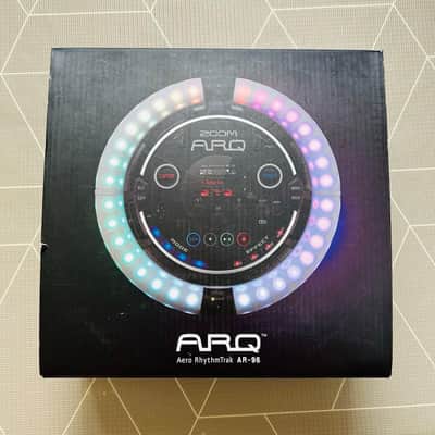 NEW IN BOX: Zoom Arq AR96 Groovebox, Dance Prop w. 3-axis Accelerometer/Gyroscope to control Effects (Sampler, Sequencer, Synth, Drum-Machine) image 2