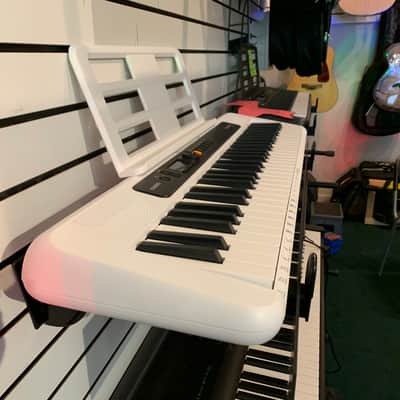 Casio Casiotone CT-S200 Keyboard White image 6