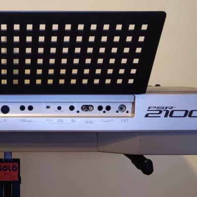 Yamaha PSR 2100 Keyboard synthesizer image 3