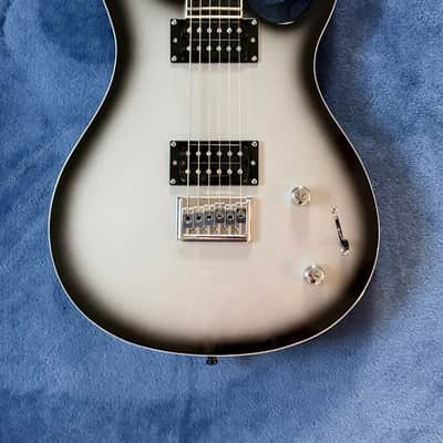 PRS SE Mike Mushok Baritone 2010 - Silverburst with PRS Gig Bag image 3