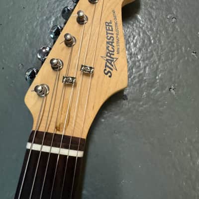 Starcaster by Fender HT Stratocaster 3/4 Size Electric Guitar (Used) image 4