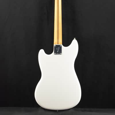 Fender Player II Mustang Bass PJ Polar White Maple Fingerboard image 8