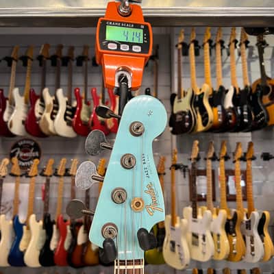 Fender   Custom Shop Jazz Bass 66 Relic Aged Daphne Blue 2020 image 3