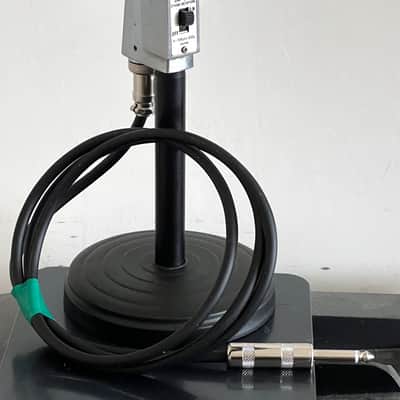 Rare 1960's TEISCO DM-306 Dynamic Microphone, working, w/stand and cable image 2