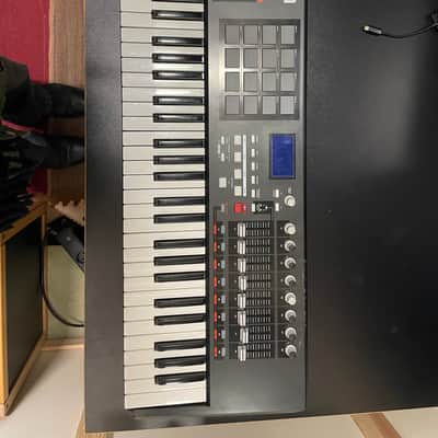Akai MPK61 2010s - Black