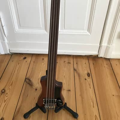 Hofner Shorty Fretless Bass 198?  very rare, maybe custom image 1