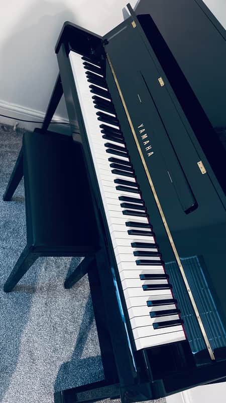 Yamaha YS3 Piano 2024 - Present - Polished Ebony image 1