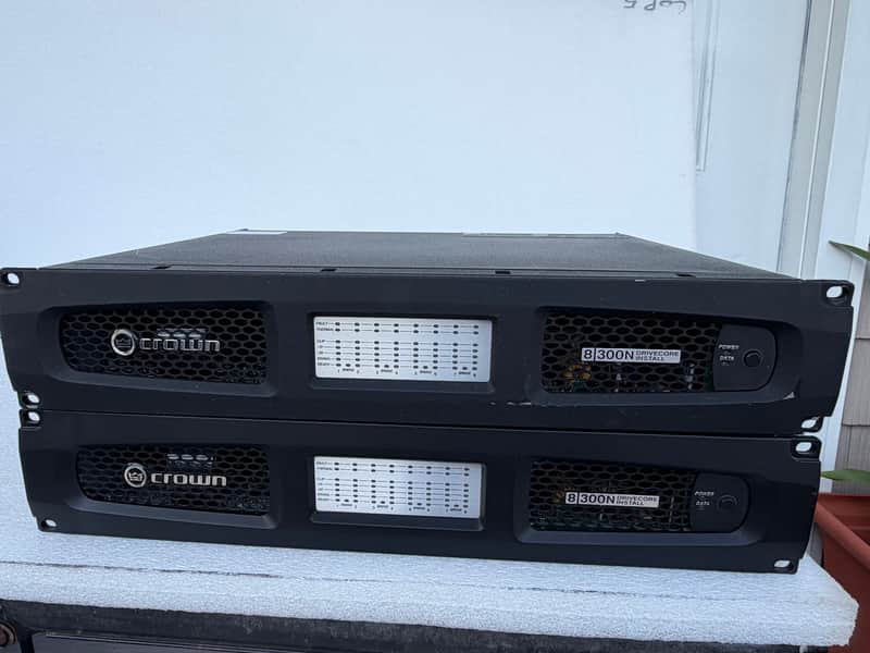 Crown DCi 8|300N 8-Channel DriveCore Install Power Amplifier 2010s - Black image 1