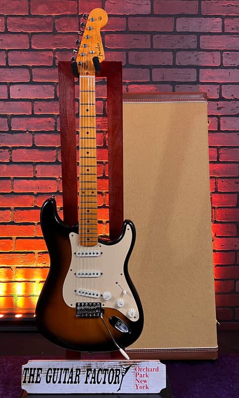 2005 Eric Johnson Stratocaster, Maple Fingerboard, 2-Color Sunburst w/ Hard Case