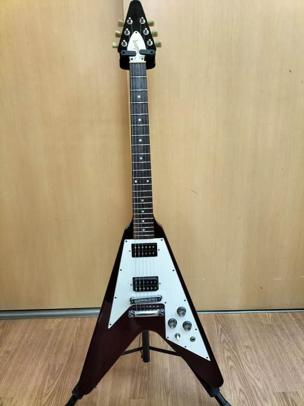 Gibson USA Flying V 67 Cherry Electric Guitar | Reverb Canada