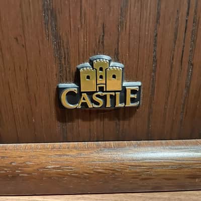 Castle Acoustics Kendal mid 90s - Walnut yew finish image 3