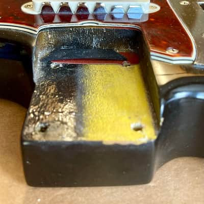 Fender Jaguar 1965 Super Clean- 3-Color Sunburst 100% Original image 20