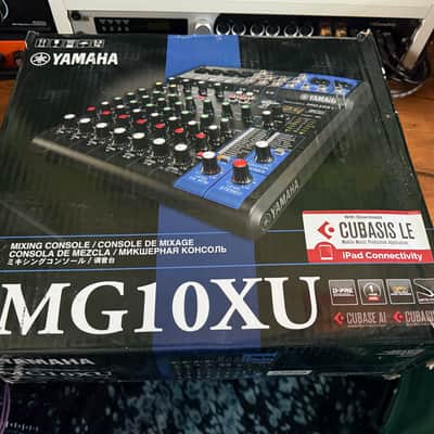 Yamaha MG10XU 10-Channel Analog Mixer 2016 - Present - Black image 3