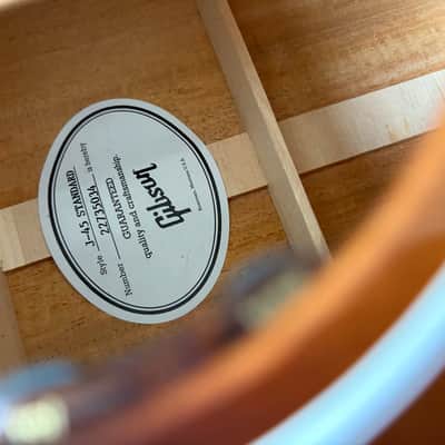 2025 Gibson J-45 Standard image 19