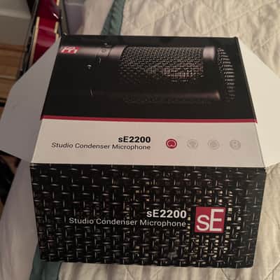 sE Electronics sE2200 Large Diaphragm Cardioid Condenser Microphone 2019 - Present - Black image 2