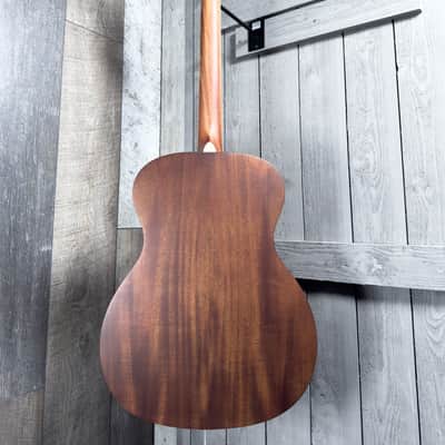 Larrivee Simple 6 OMB Orchestra Model Sunburst Acoustic Guitar image 7