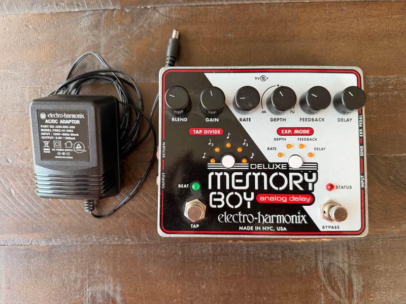 Electro-Harmonix Deluxe Memory Boy Tap Tempo Analog Delay
