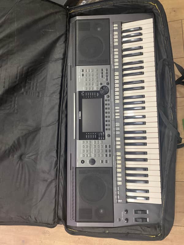 Yamaha PSR-S770 61-key Arranger Workstation | Reverb