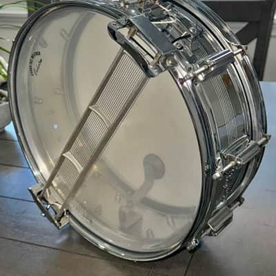 Rogers "7-Line" Dyna-Sonic 5x14" Brass Snare Drum with "Beavertail" Lugs 1963 - 1967 - Chrome image 8