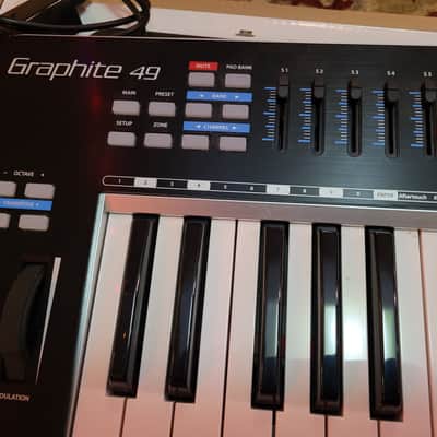 Samson Graphite 49 USB MIDI Keyboard Controller 2010s - Black/White image 5