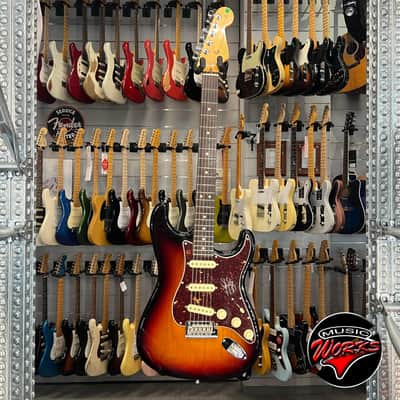 Fender   American Professional Ii Stratocaster Rw 3 Tsb Sunburst image 2