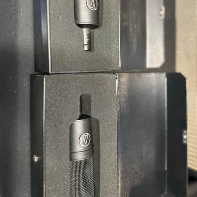 Audio-Technica AT4033a Cardioid Condenser Mic -PAIR- image 3
