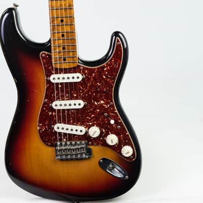 Fender Custom Shop Vintage Custom 56 Strat 3TSB Relic - 3 Tone Sunburst image 4