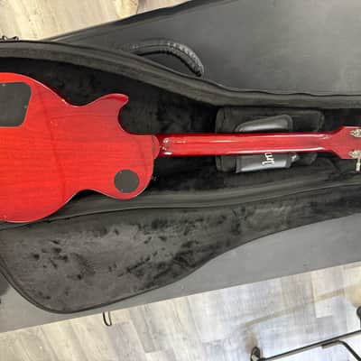 Gibson Les Paul Studio 2026 GC Special Dark image 3