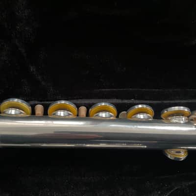 Yamaha Advantage Flute All New Pads, Clean image 5