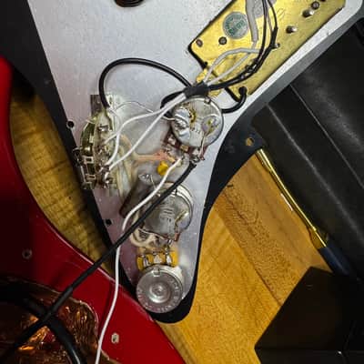 Optek Fretlight 400 with Fender Hard Case image 18